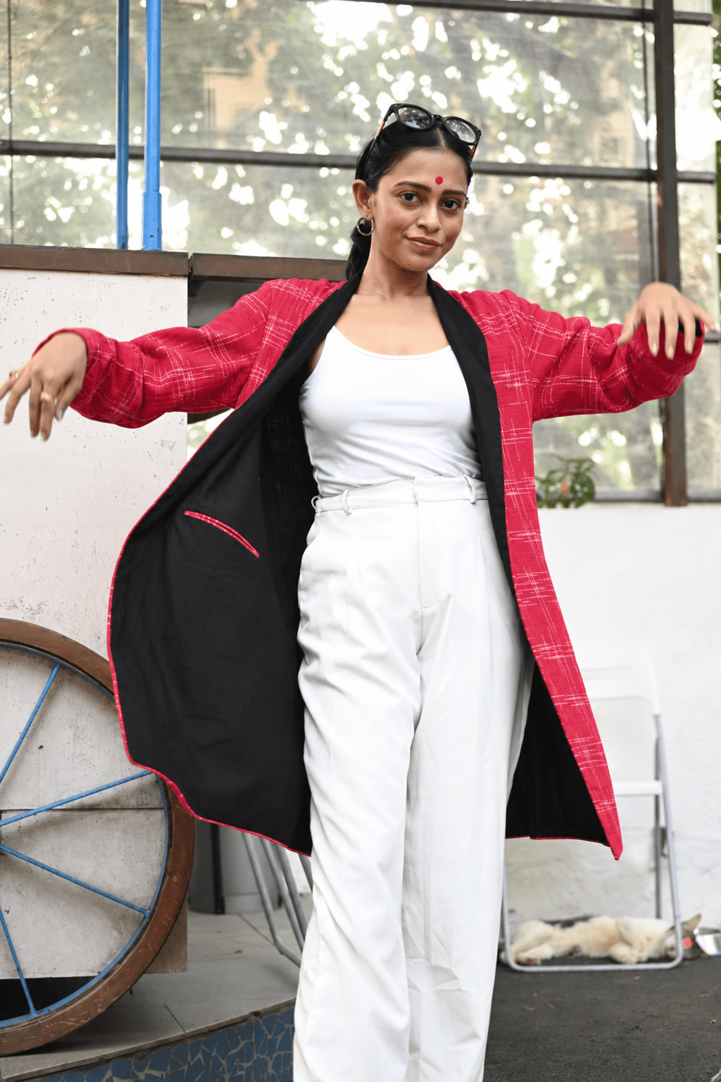 Black and Red Handloom Cotton Taana Baana Reversible Jacket - Prathaa-weaving traditions