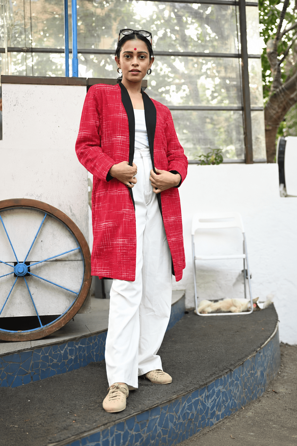 Black and Red Handloom Cotton Taana Baana Reversible Jacket - Prathaa-weaving traditions