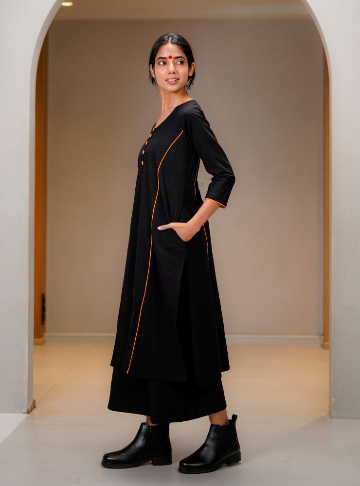 Black Kurta and Pants Set - Prathaa - weaving traditions