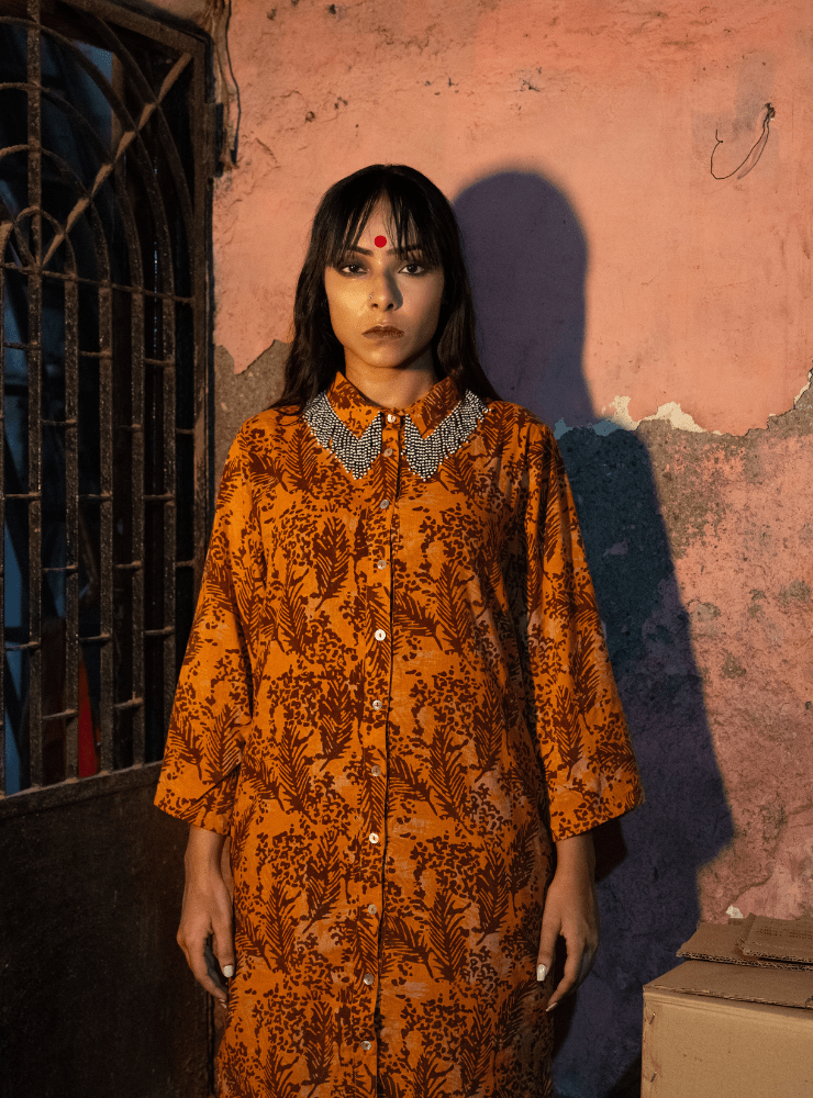 Taal Raag Set - Batik Printed Shirt Tunic & Beige Straight Pant - Prathaa - weaving traditions