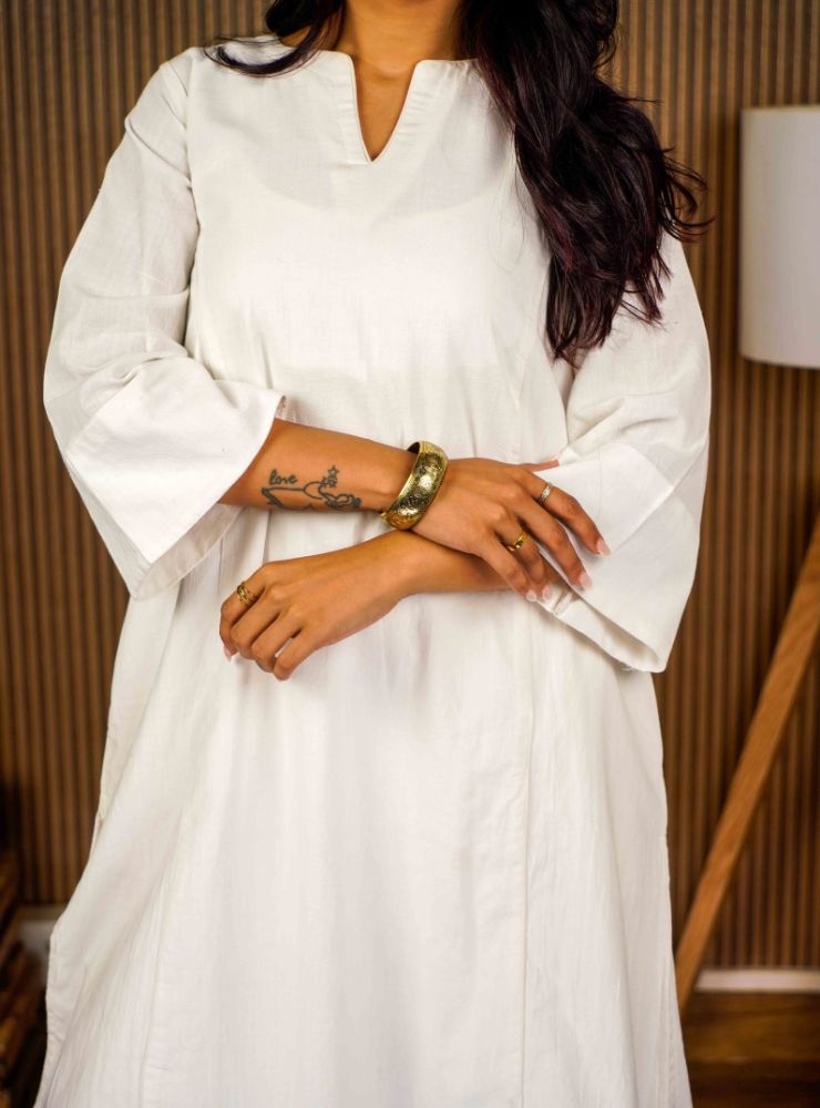 White Kurta and Pants Set - Prathaa - weaving traditions