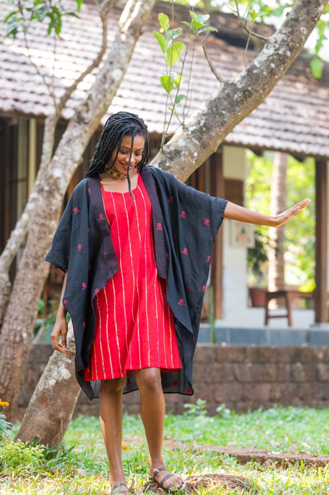 Black Jamdani High-low Jacket - Prathaa - weaving traditions