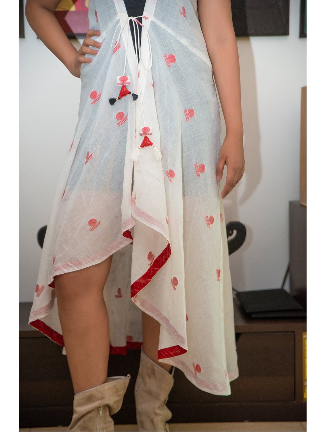 Jacket - White sleeveless Asymmetric Jacket in Jamdani Fabric - Prathaa