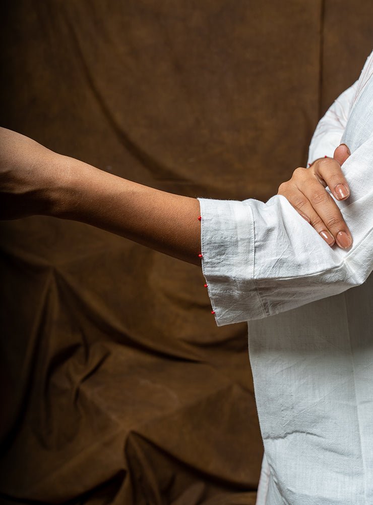 SHVET- FULL WHITE KAFTAN | Sustainable Fashion | Prathaa