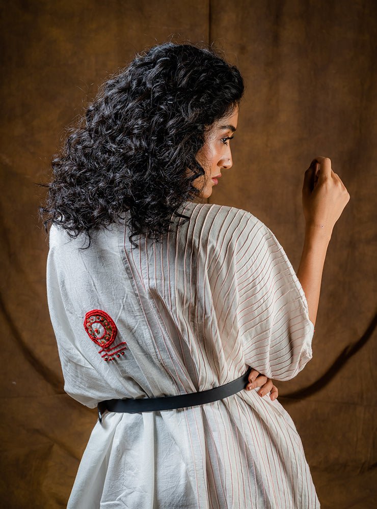 SHVET- FULL WHITE KAFTAN | Sustainable Fashion | Prathaa