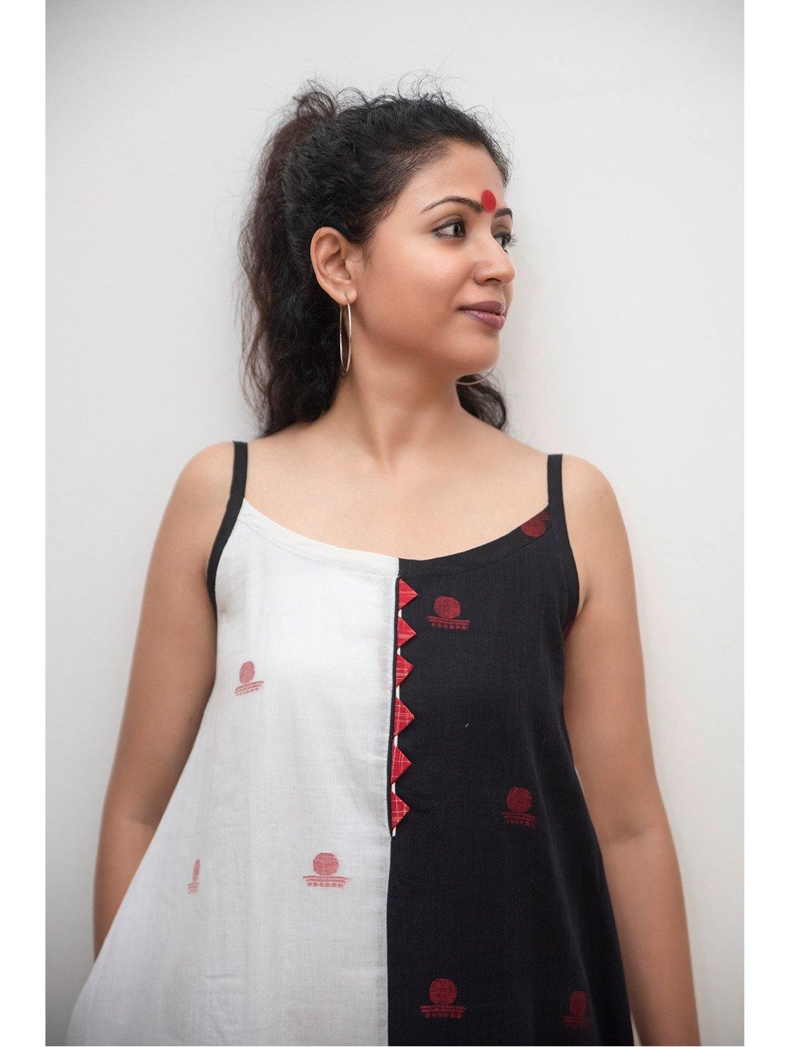 Black and White Asymmetric Dress in Jamdani Fabric - Prathaa - weaving traditions