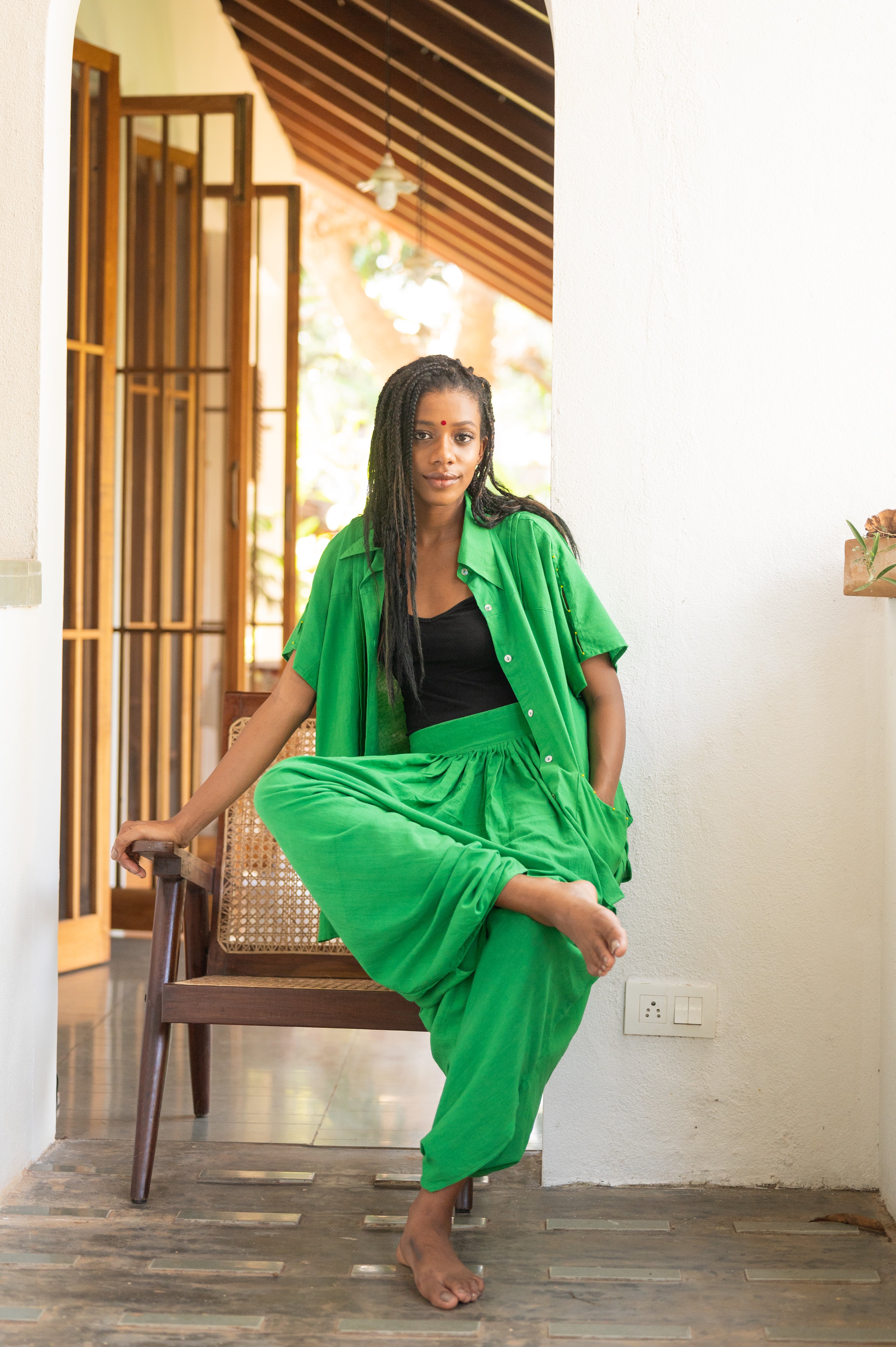 Set:Green Mul Kaftan Dhoti - Prathaa - weaving traditions