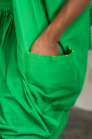 Set:Green Mul Kaftan Dhoti - Prathaa - weaving traditions