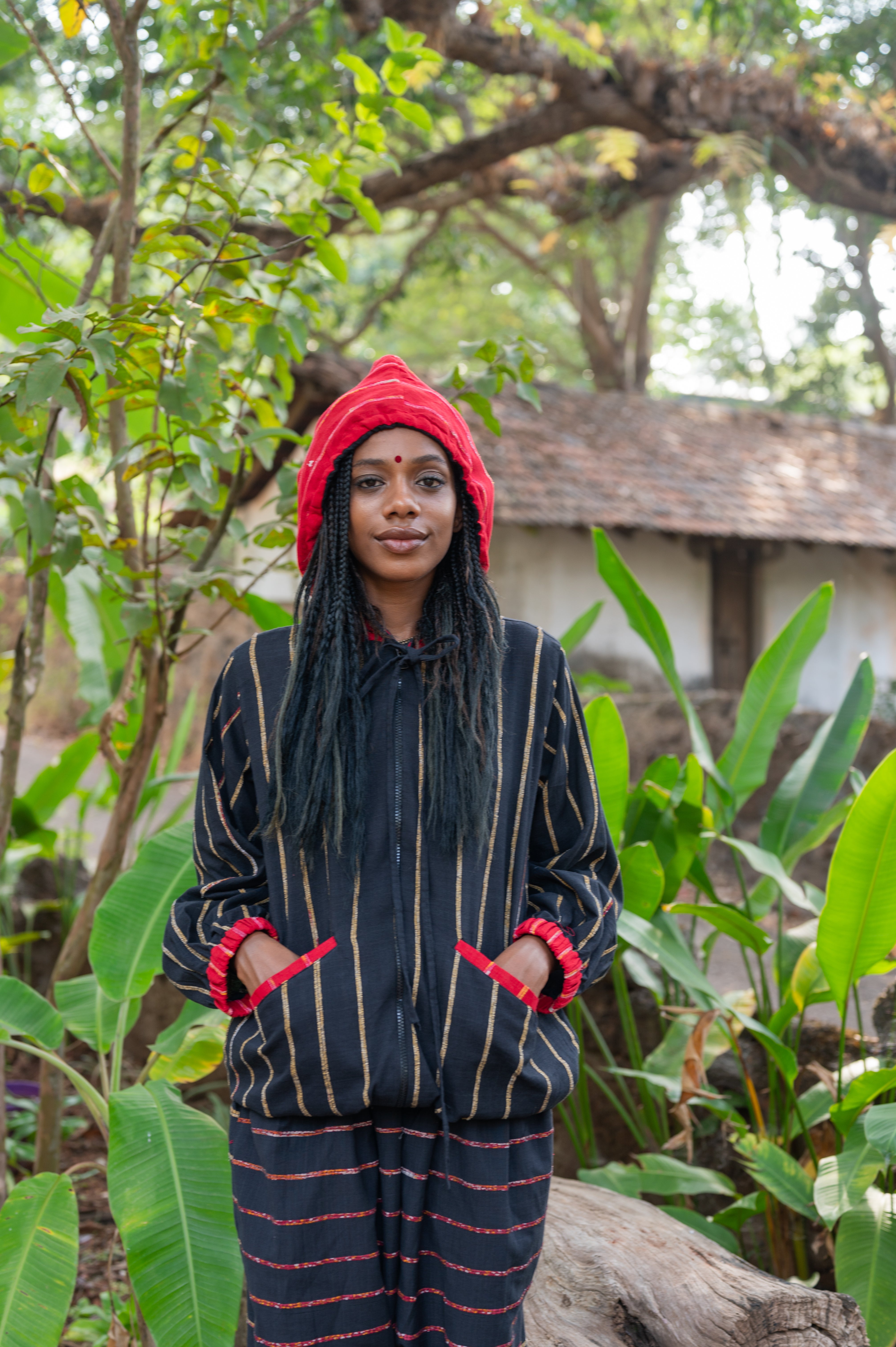 Track Pants - Hoodieset - Prathaa - weaving traditions