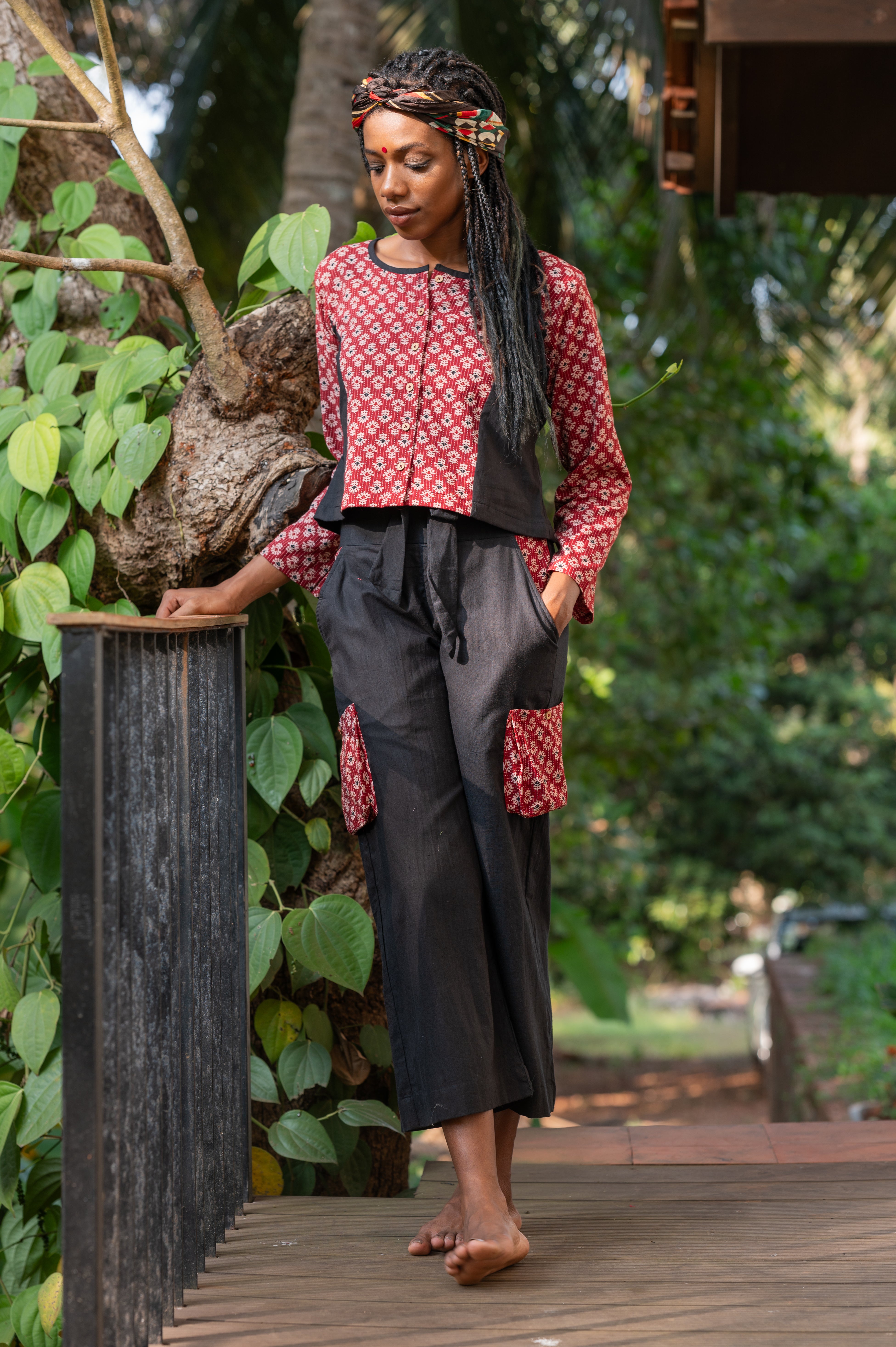 Crop Top With Pants - Prathaa - weaving traditions