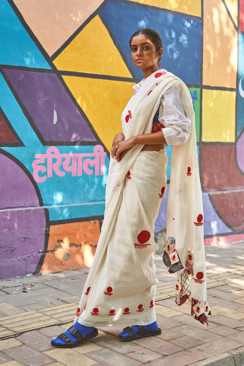 White Linen Cotton Bindi Saree from Prathaa, styled for Durga Puja
