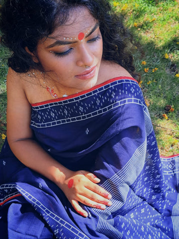 One of it’s kind- Navy Blue Jamdani Saree