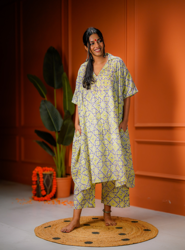 Taal Veda Set - Printed Batik Kaftan & Pant