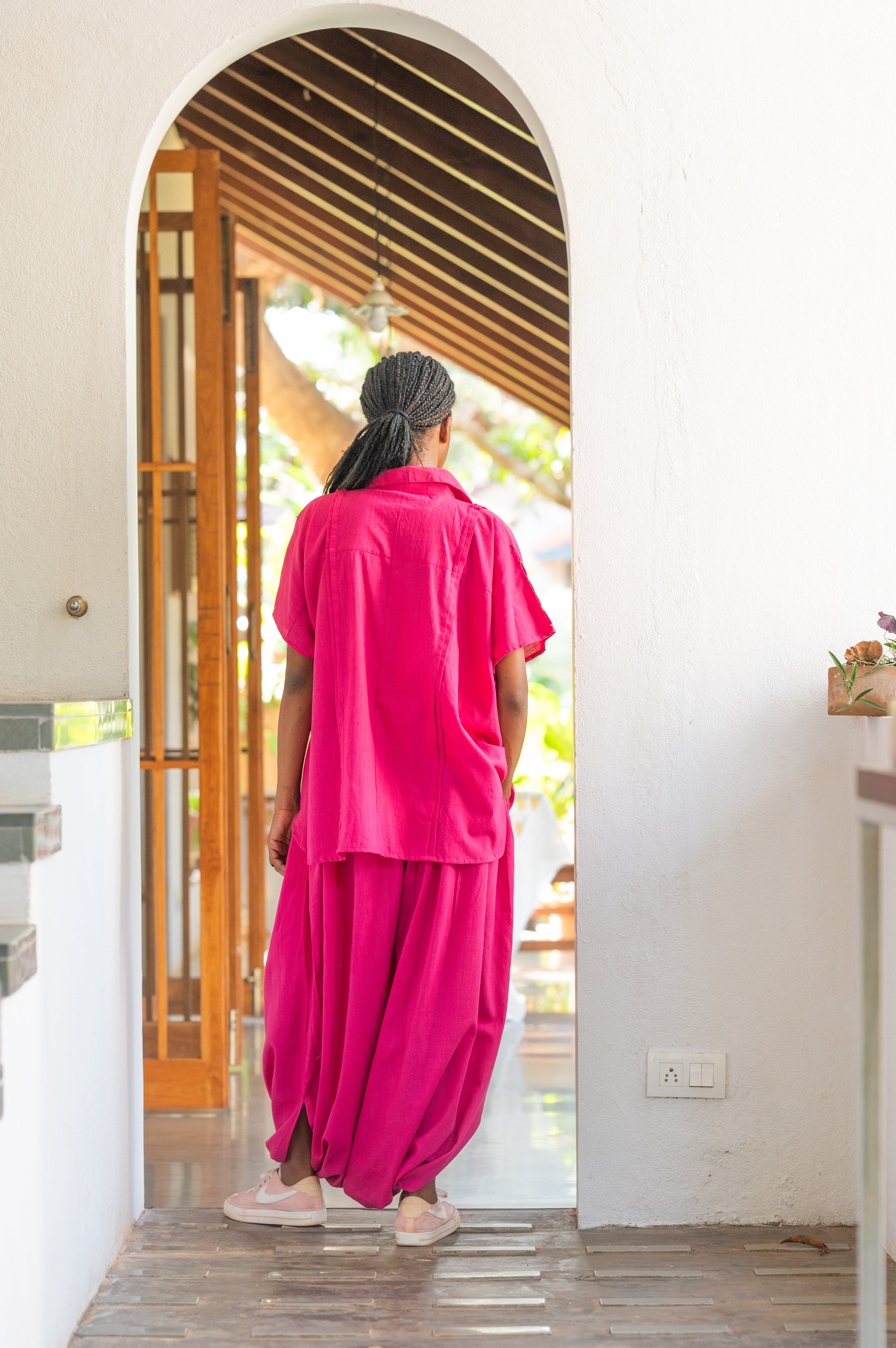 Set:Pink Mul Kaftan Dhoti - Prathaa - weaving traditions