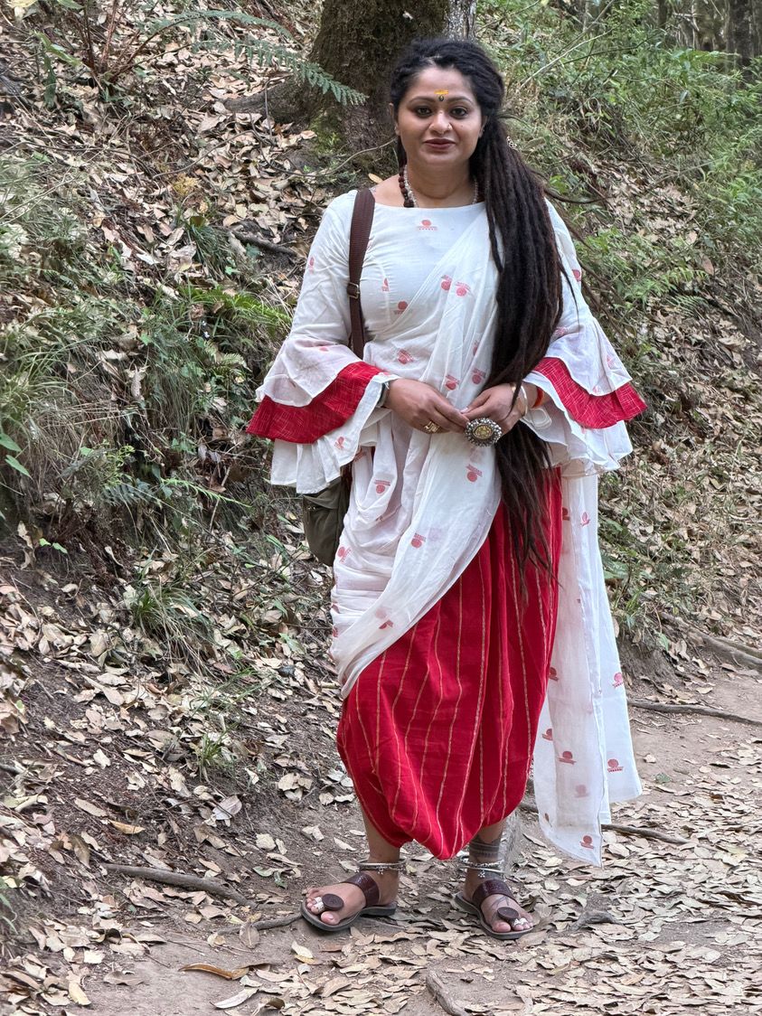 Red Khesh Cotton Bindi Dhoti Saree