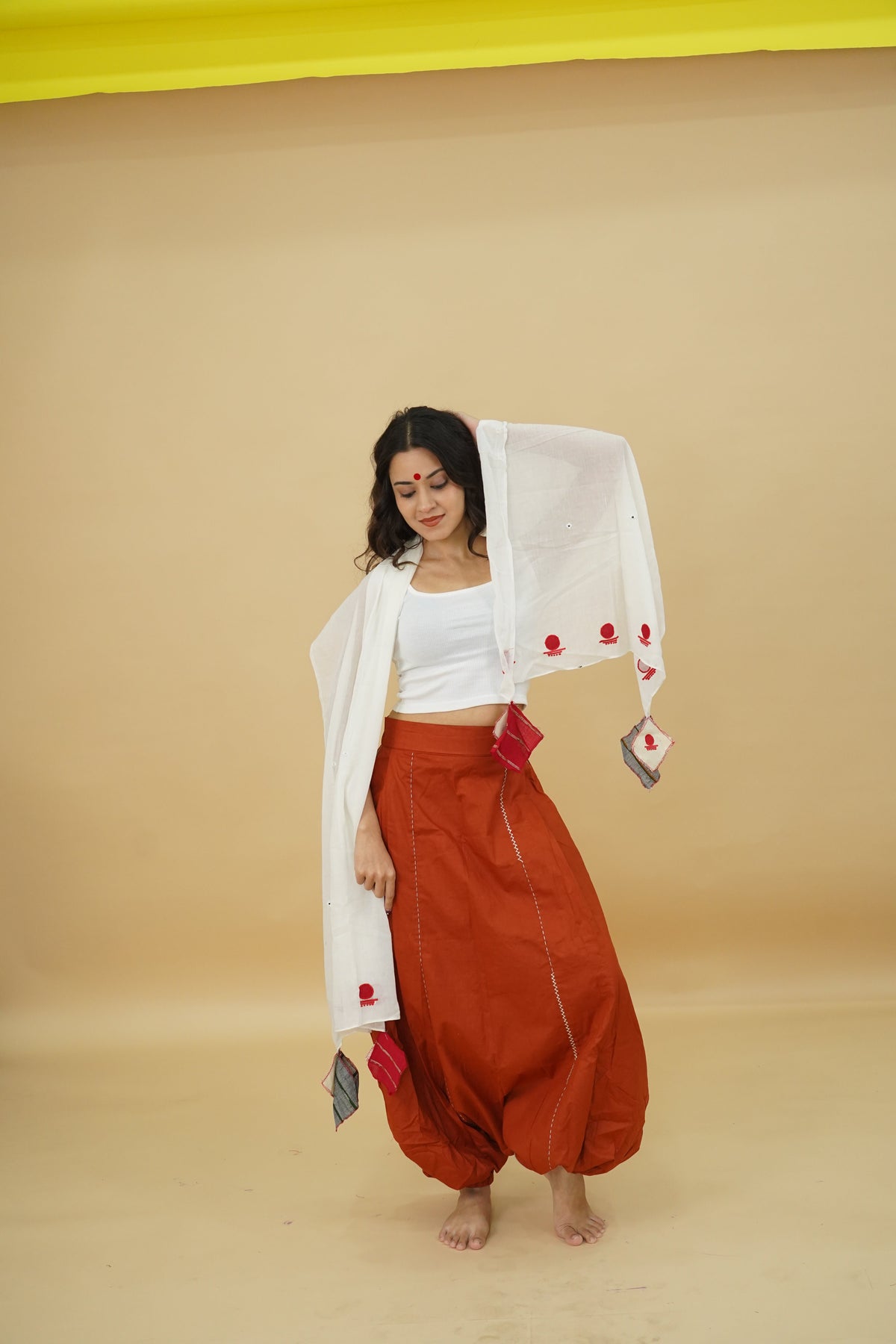 Aanchal Harem Set - Prathaa-weaving traditions
