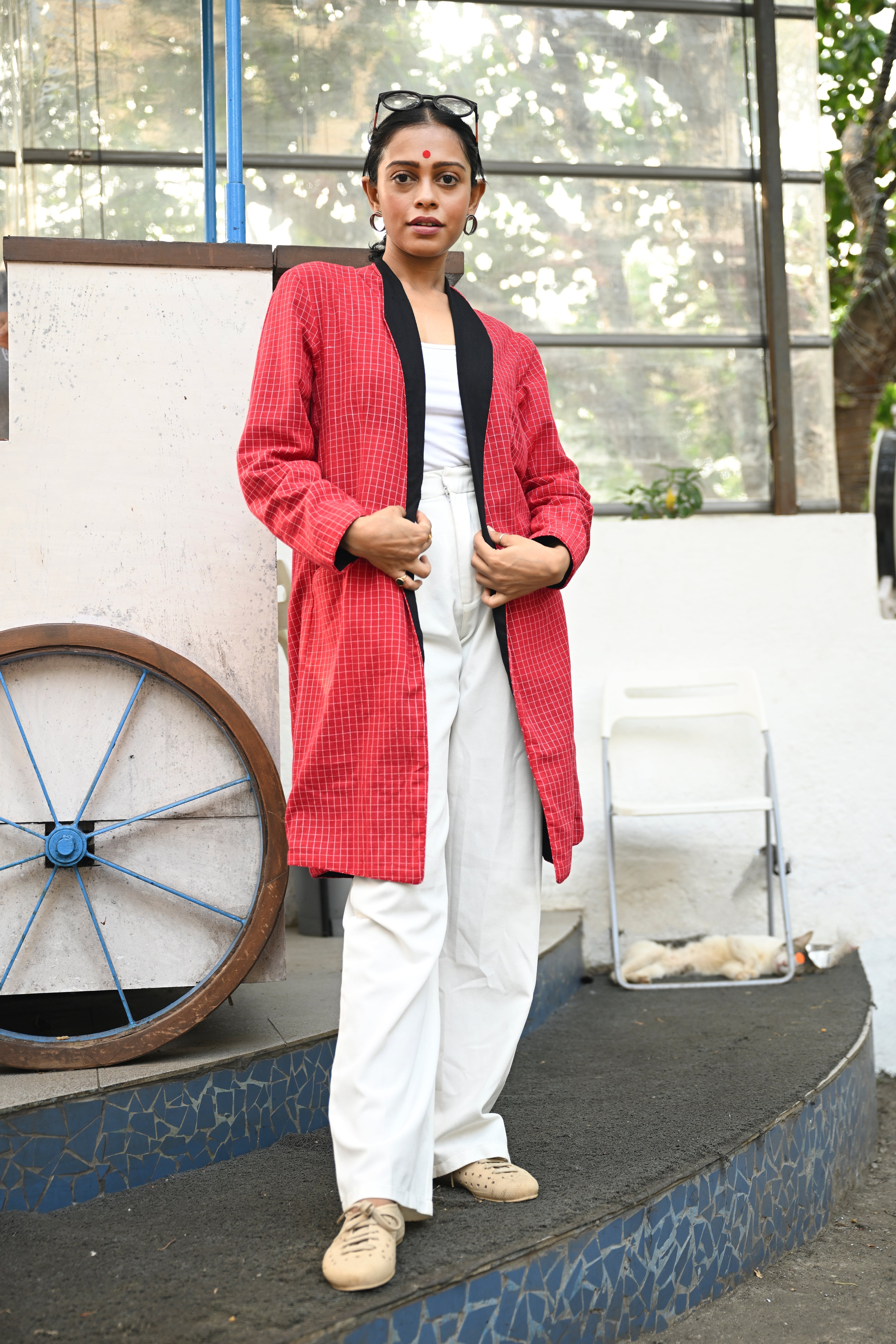 Black and Red Reversible Jacket - Prathaa - weaving traditions