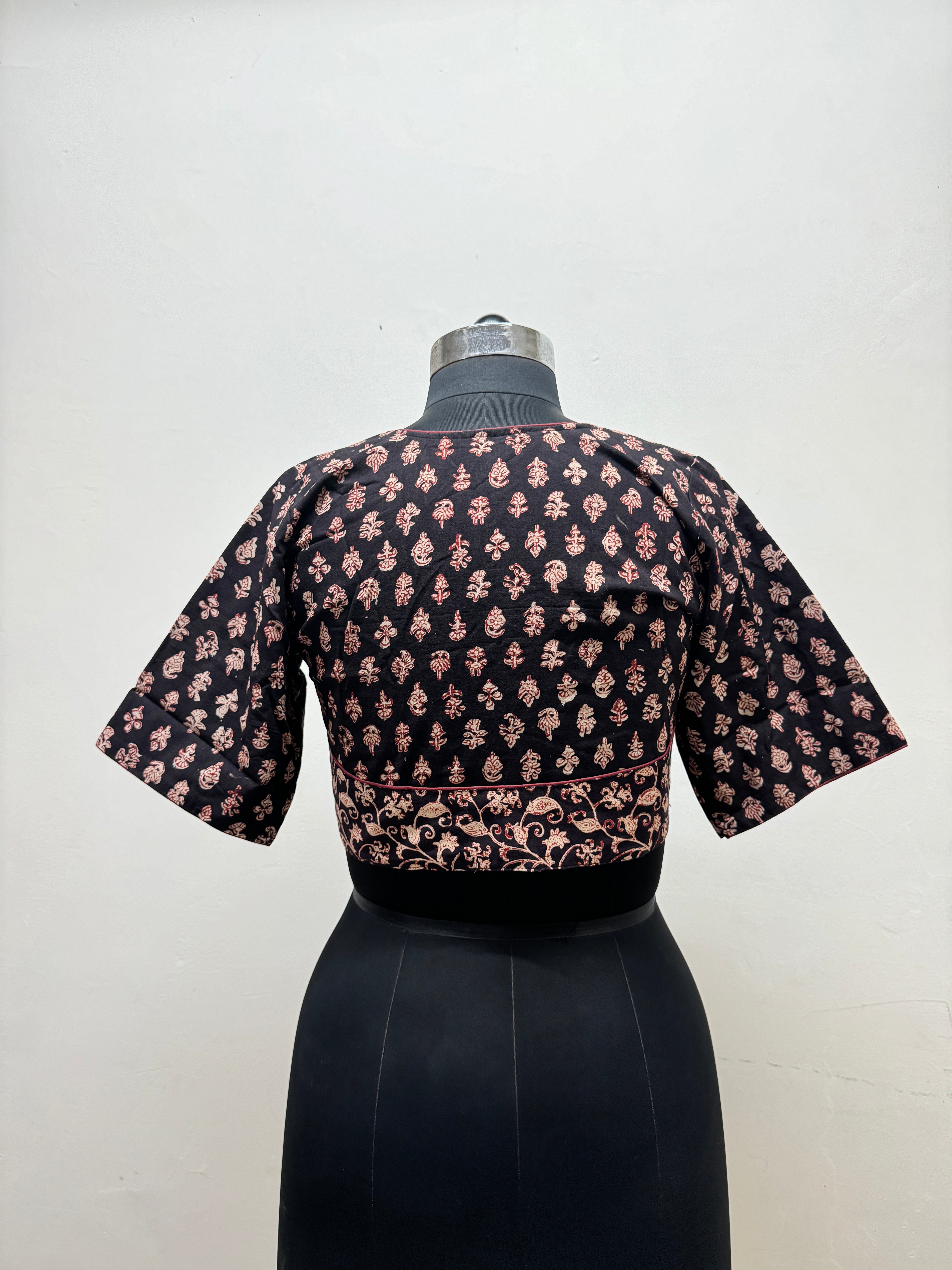 Black V - Neck Handloom Cotton Printed Blouse - Prathaa - weaving traditions