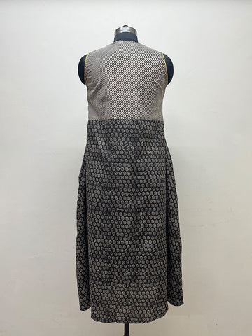 Block Printed Sleeveless Dress - Prathaa - weaving traditions