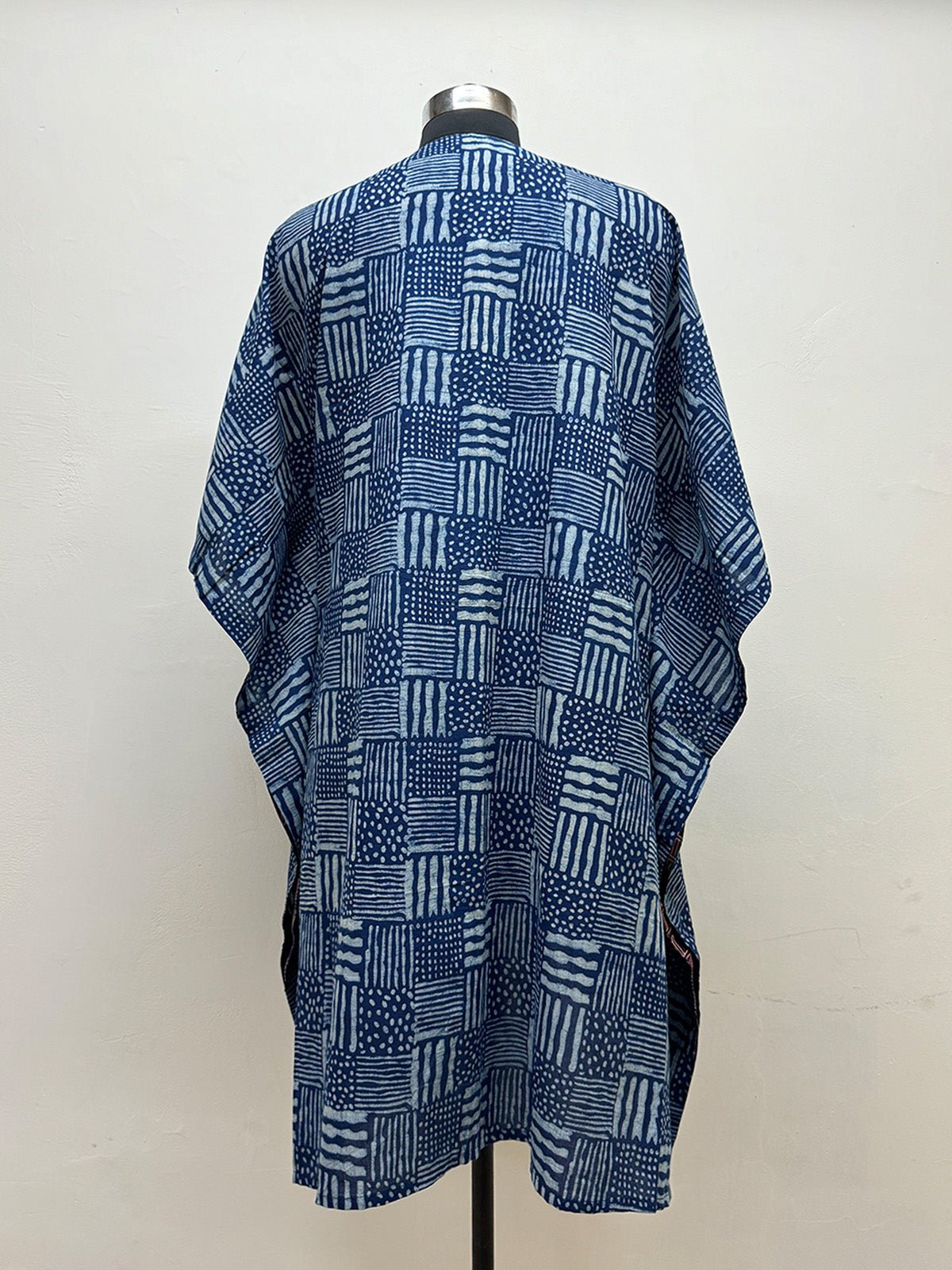 Blue Asymmetric print Kaftan Jacket - Prathaa - weaving traditions