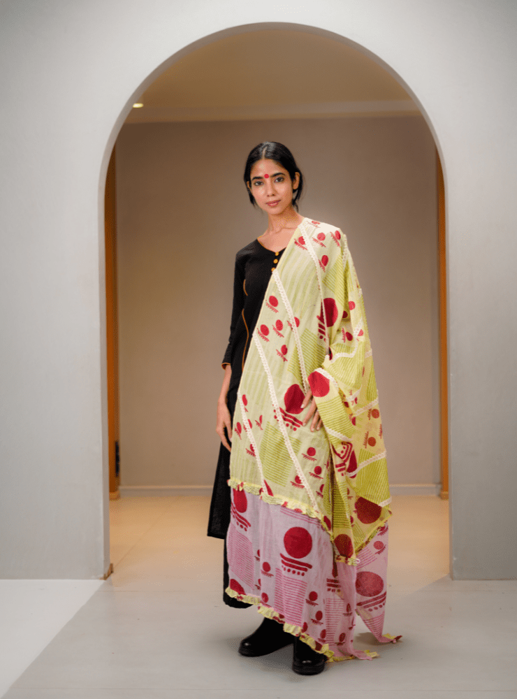 Pastel Duo Bindi Dupatta - Prathaa - weaving traditions