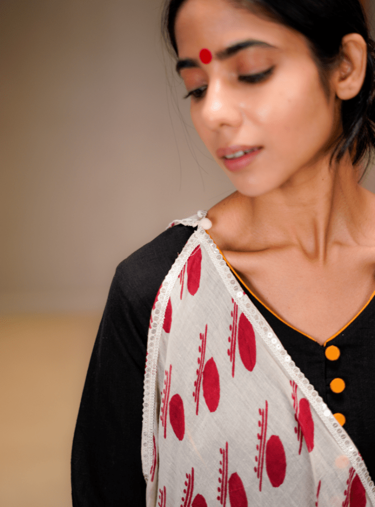 Pastel Peach Bindi Dupatta - Prathaa - weaving traditions