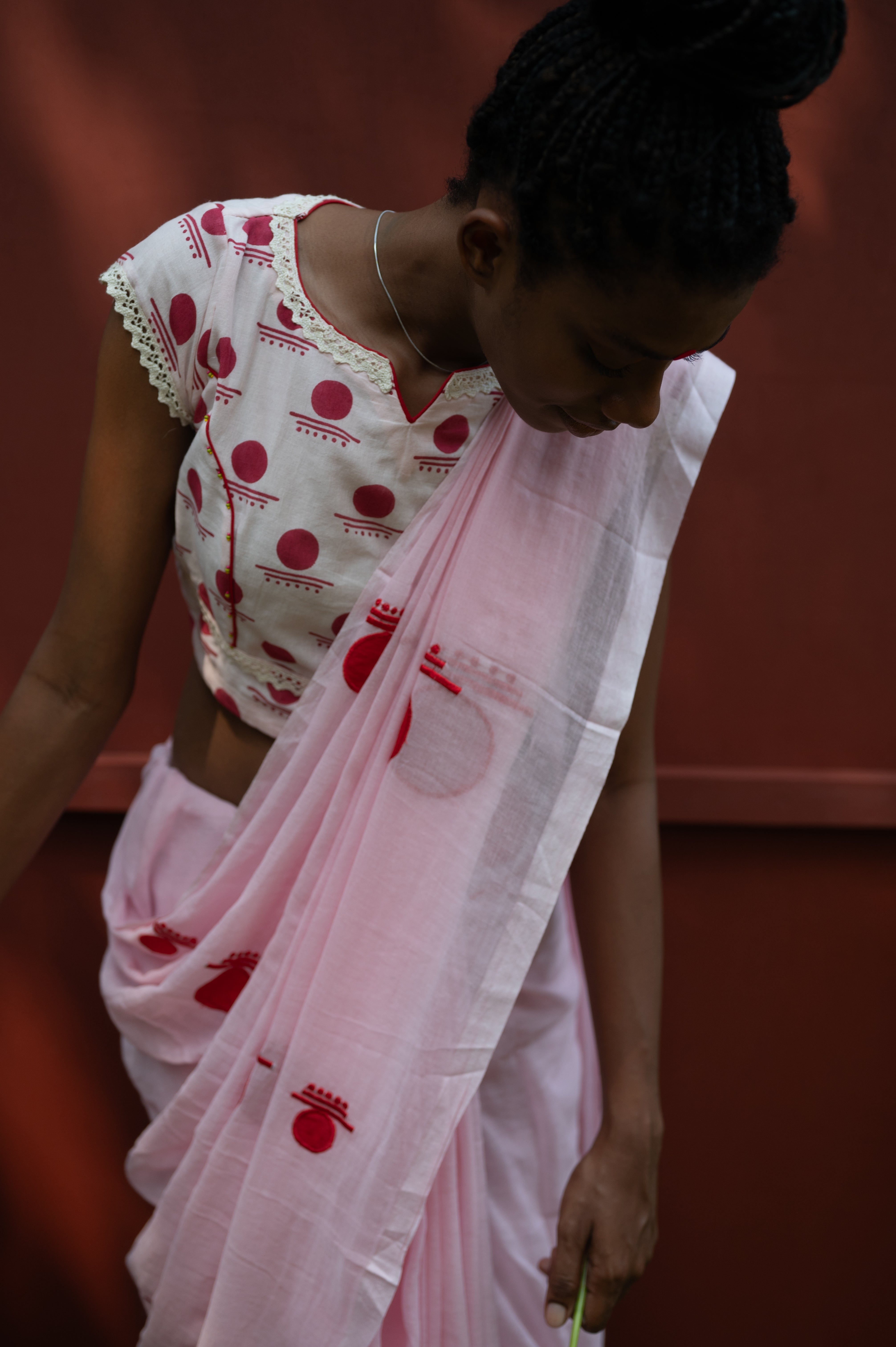 Pink Bindi Saare - Prathaa - weaving traditions