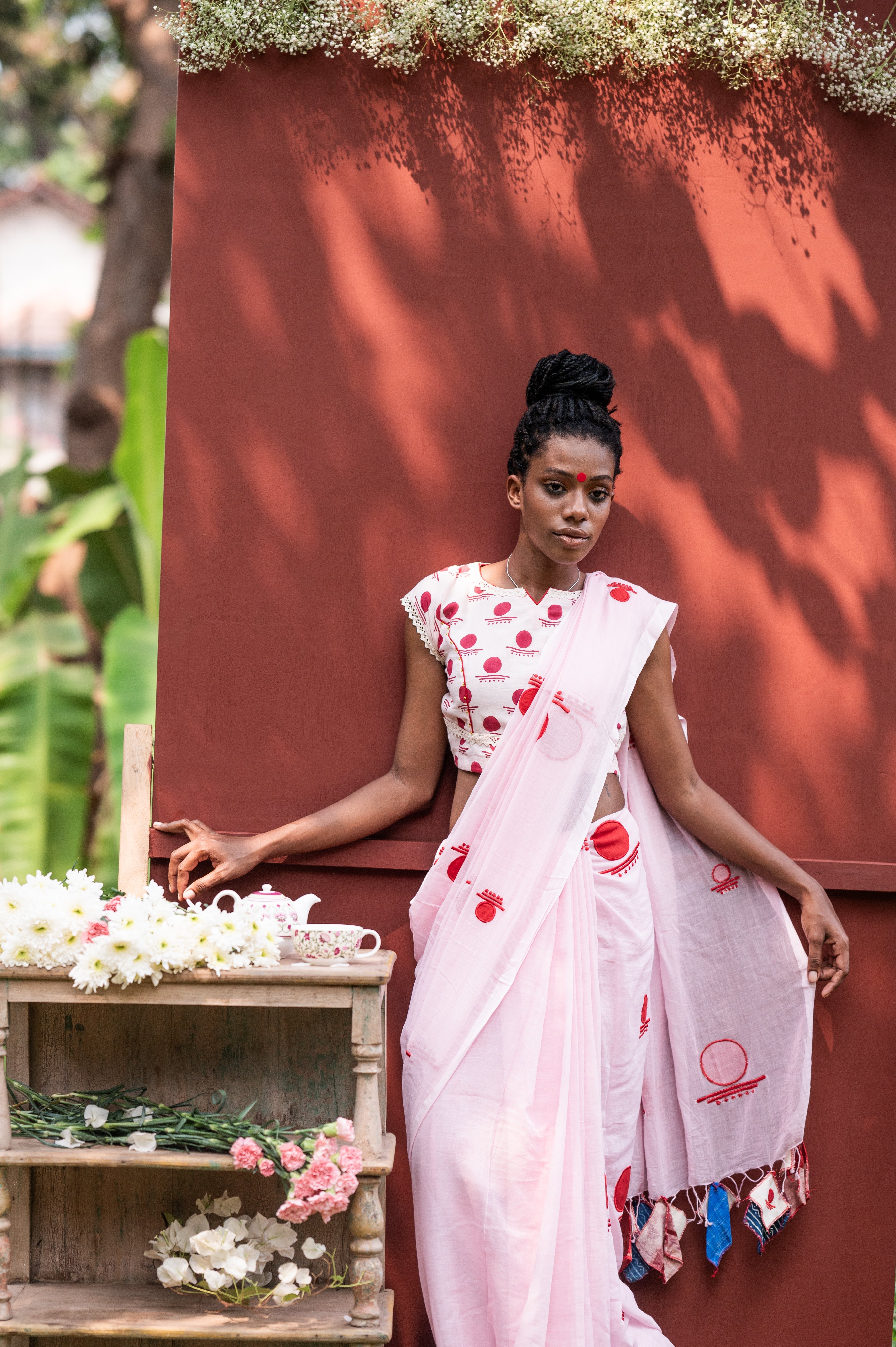 Pink Bindi Saare - Prathaa - weaving traditions