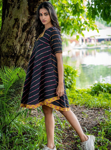 Ratri - Khesh Dress : HIJI BIJI | Relove - Prathaa - weaving traditions