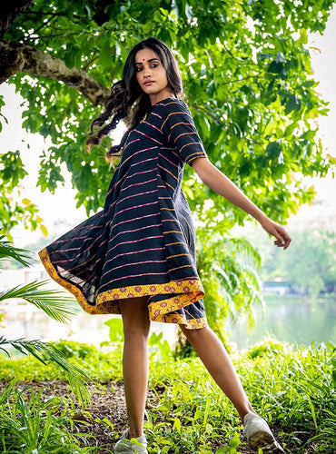 Ratri - Khesh Dress : HIJI BIJI | Relove - Prathaa - weaving traditions