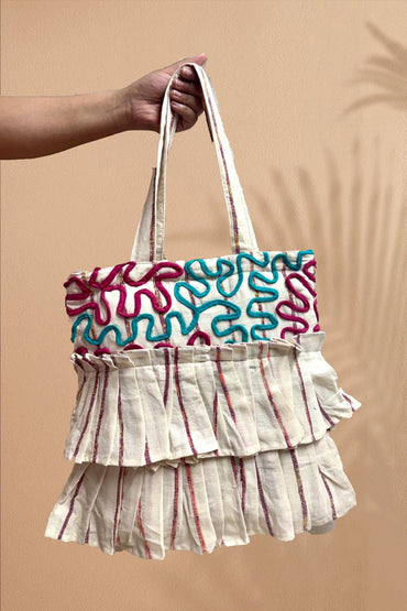 White Frill Khesh Tote Bags - Prathaa - weaving traditions