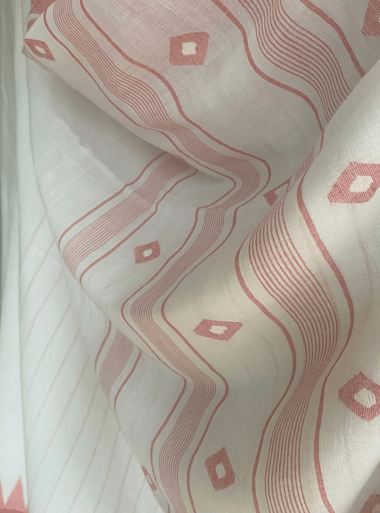 White Red Jamdani Saree - Prathaa - weaving traditions