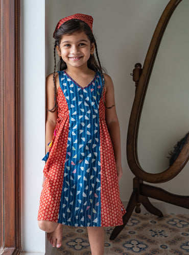 NATKHAT:- Indigo & Red sleeveless Frock | Comfortable Handloom Cotton Kidswear from Prathaa