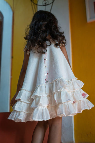 SHVET KIDS- White Frill top | Jamdani Fabric | Handloom Cotton | Prathaa