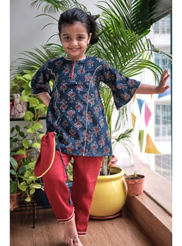 Kids Maroon Kala Cotton Straight Pants - Prathaa - weaving traditions