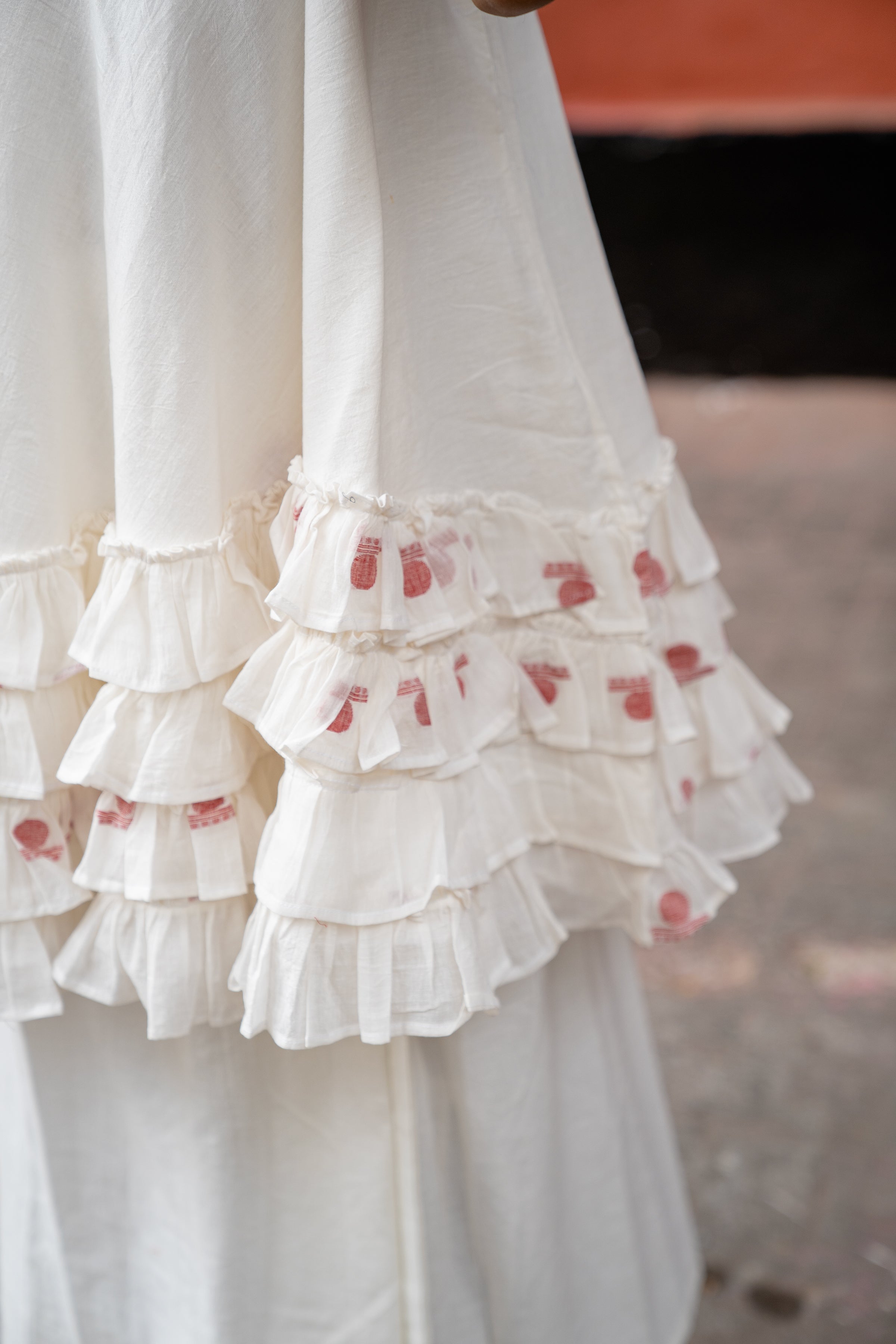 Shvet Frill Handloom White Cotton Top