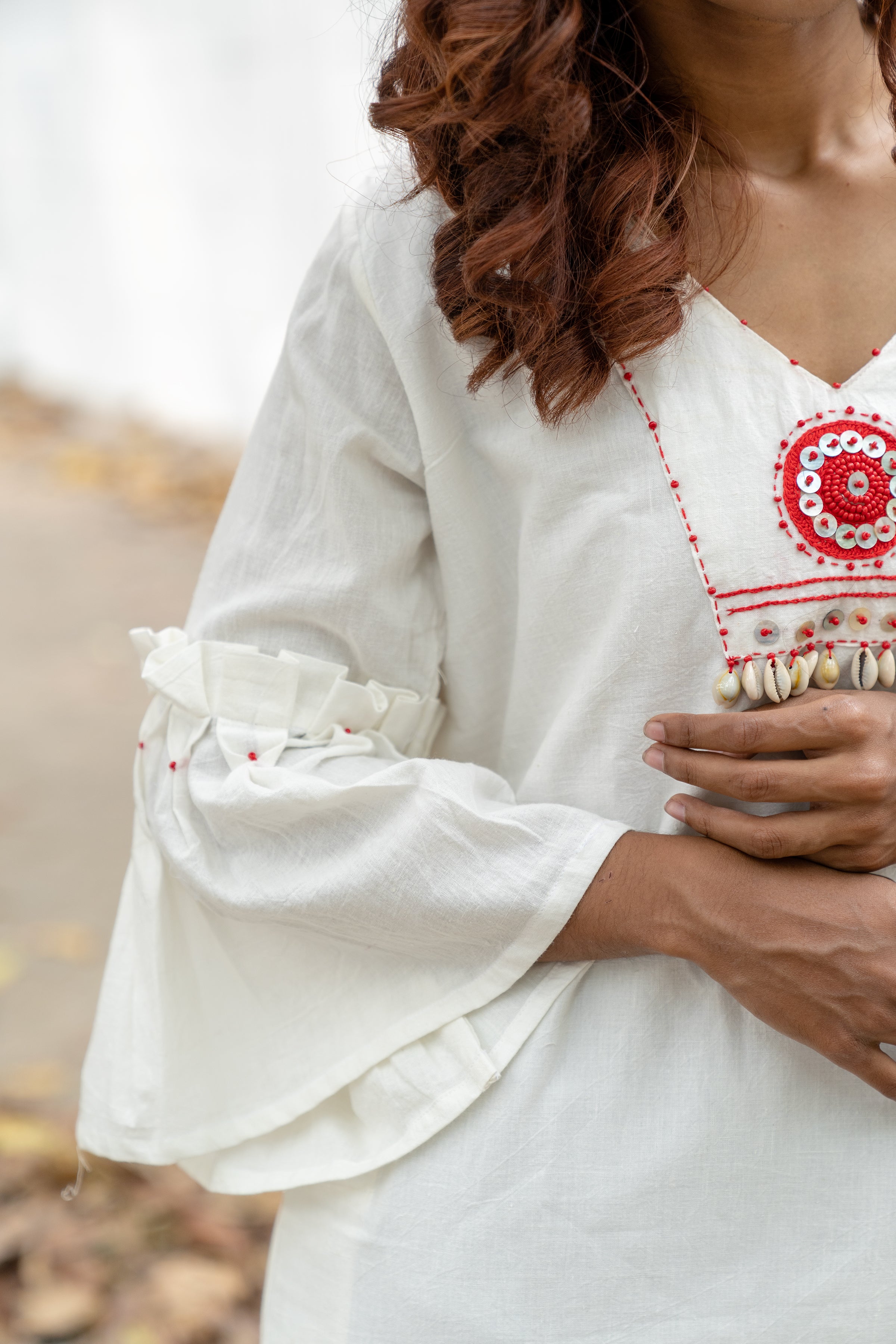 Shvet Convertible White Tunic dress  sleeves