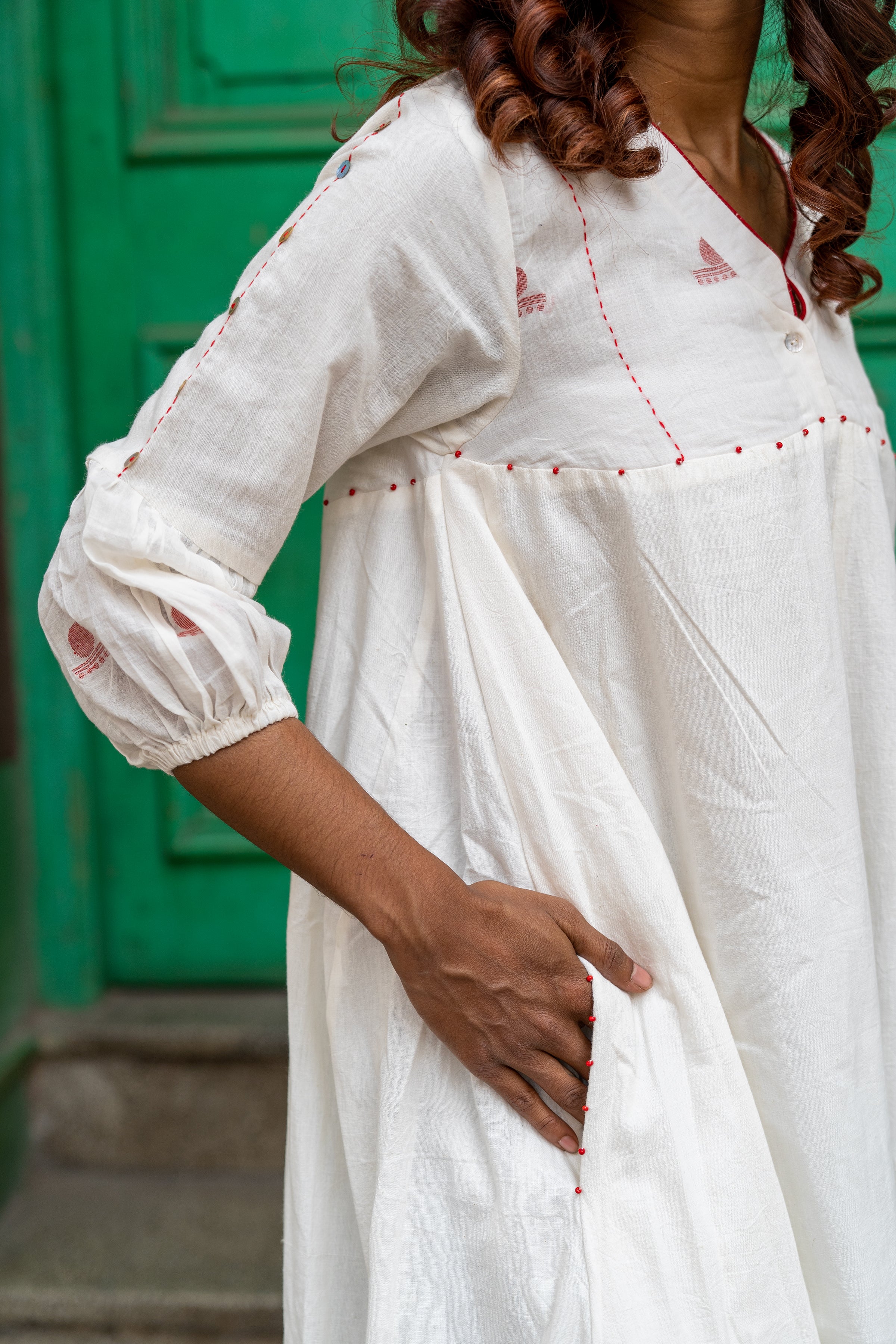 Shvet A-line Panelled Handloom White Cotton Dress