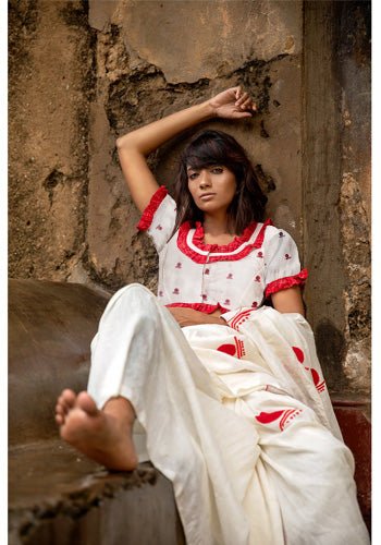 White Bindi Jamdani Blouse With Frills - Prathaa - weaving traditions | festival dress for women | jamdani blouse