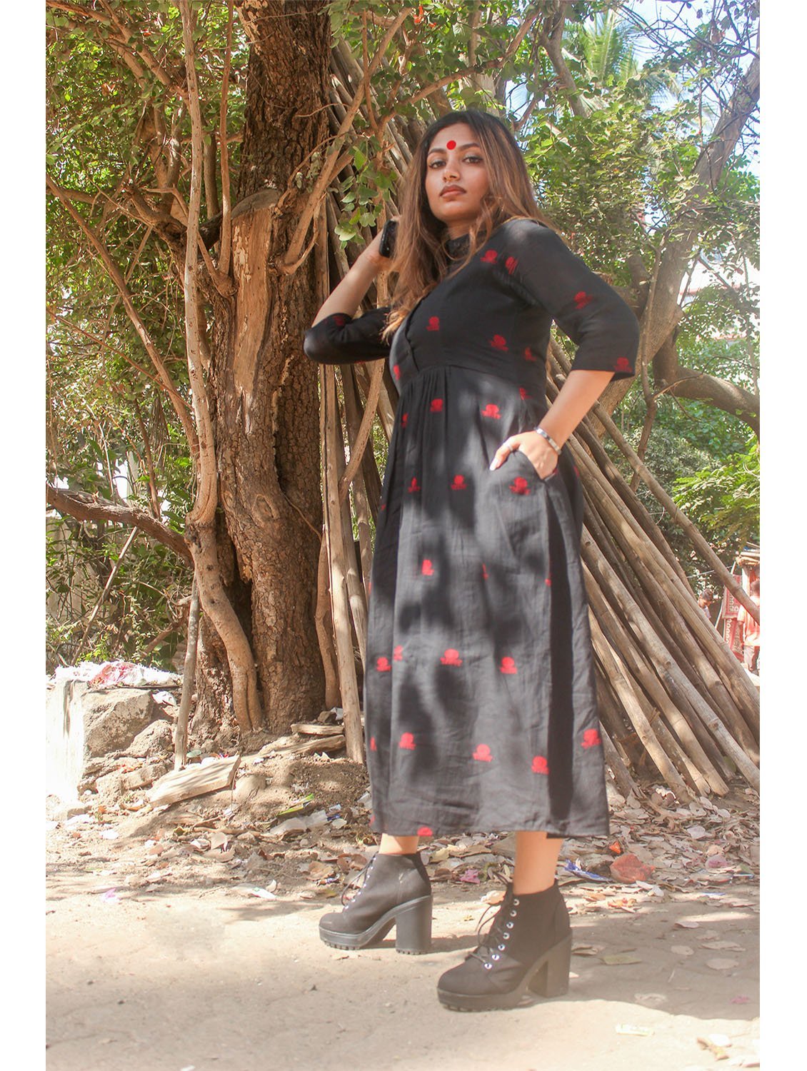 Black Mandarin Collared Midi Dress in Jamdani Fabric - Prathaa - weaving traditions
