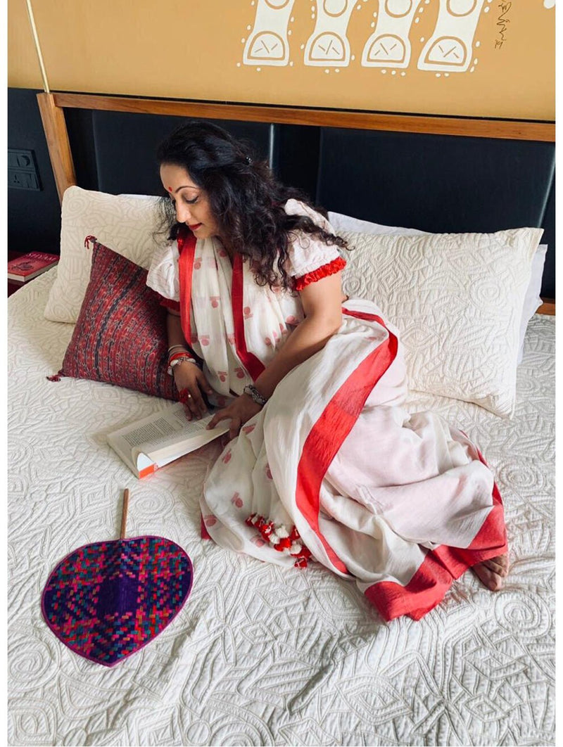 White Jamdani Cotton Bindi Saree from Prathaa, Look 05 Dashami