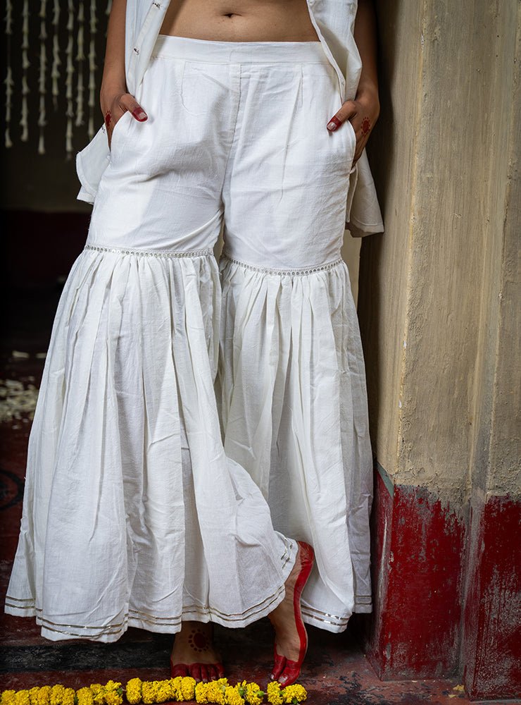 MOON SHARARA - Prathaa - weaving traditions