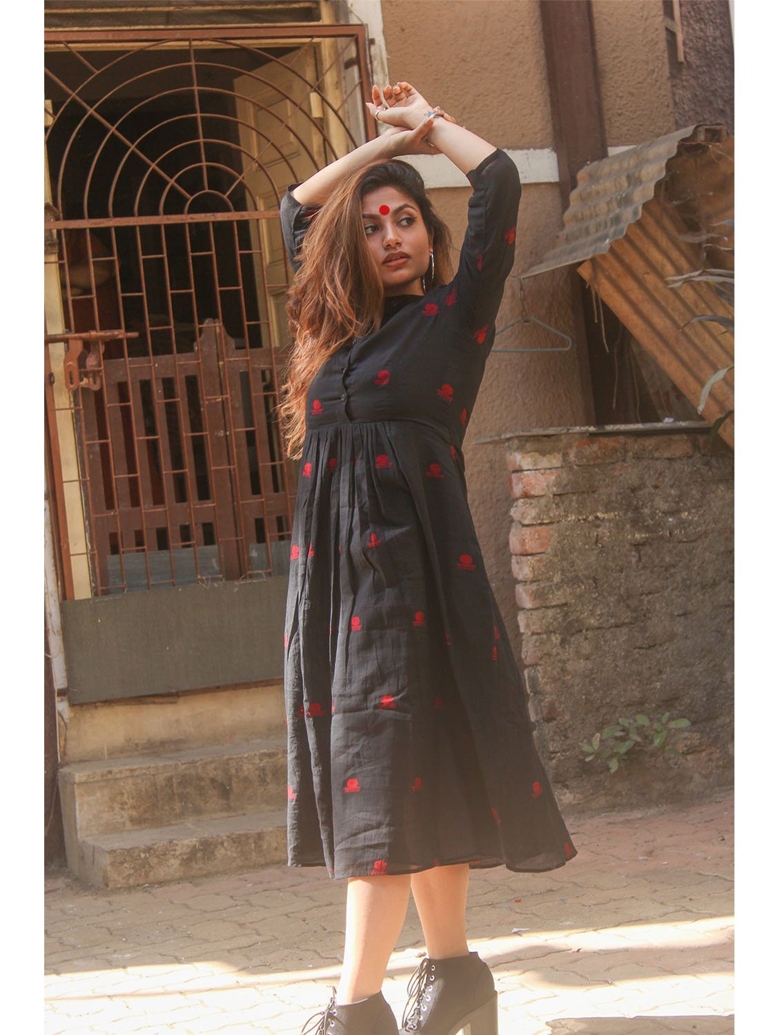 Black Mandarin Collared Midi Dress in Jamdani Fabric - Prathaa - weaving traditions