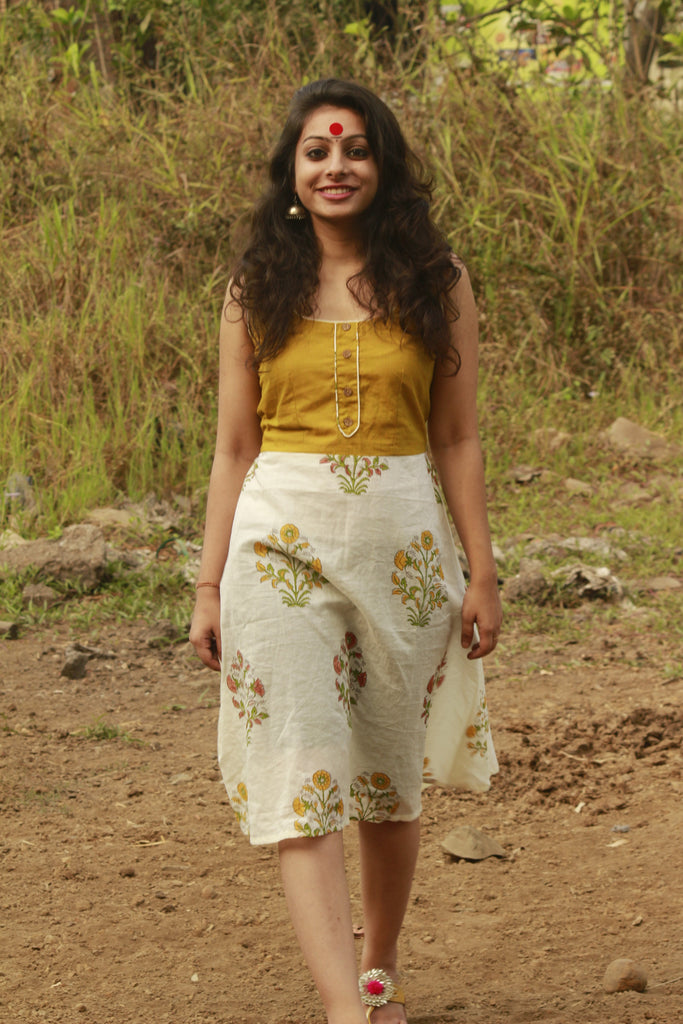 Dress - Mul Flower Printed Dress - Prathaa